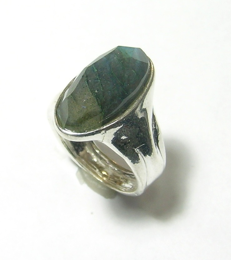 Prsteň Oval LAB 7161.