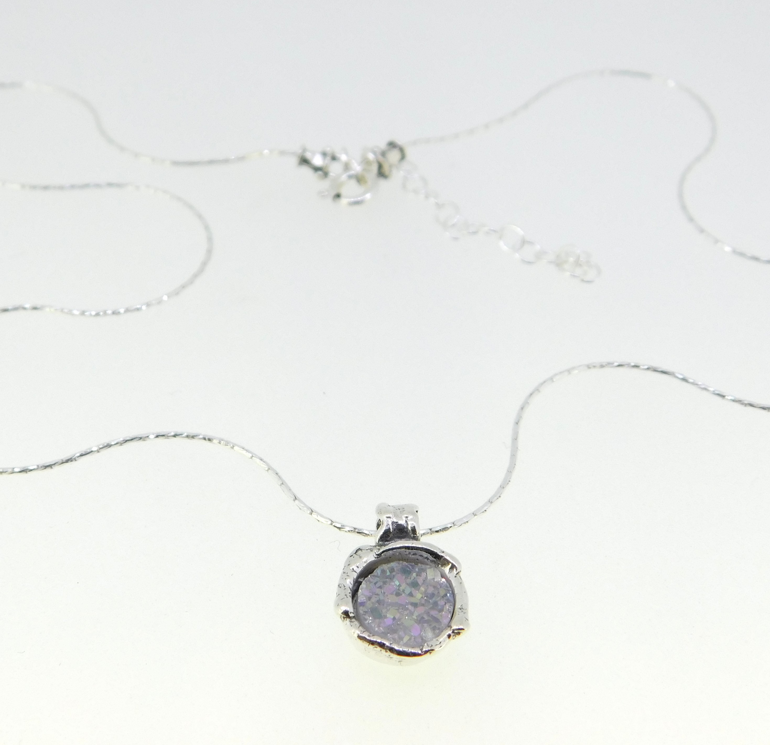 Náhrdelník WHITE DRUSY 3164A-1
